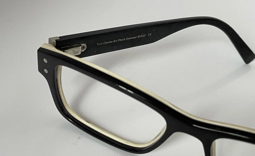 Buffalo Horn frame exclusively for Matia Eyewear ME-85422