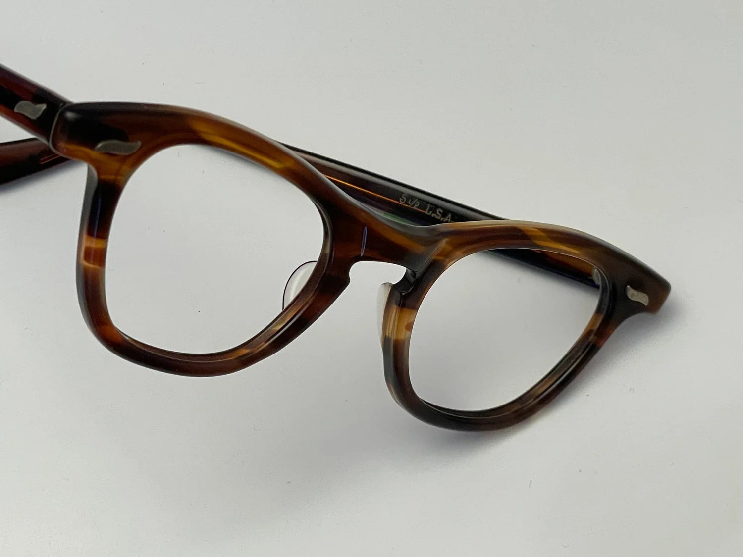 Vintage tortoise cateye frame made in USA late 60's