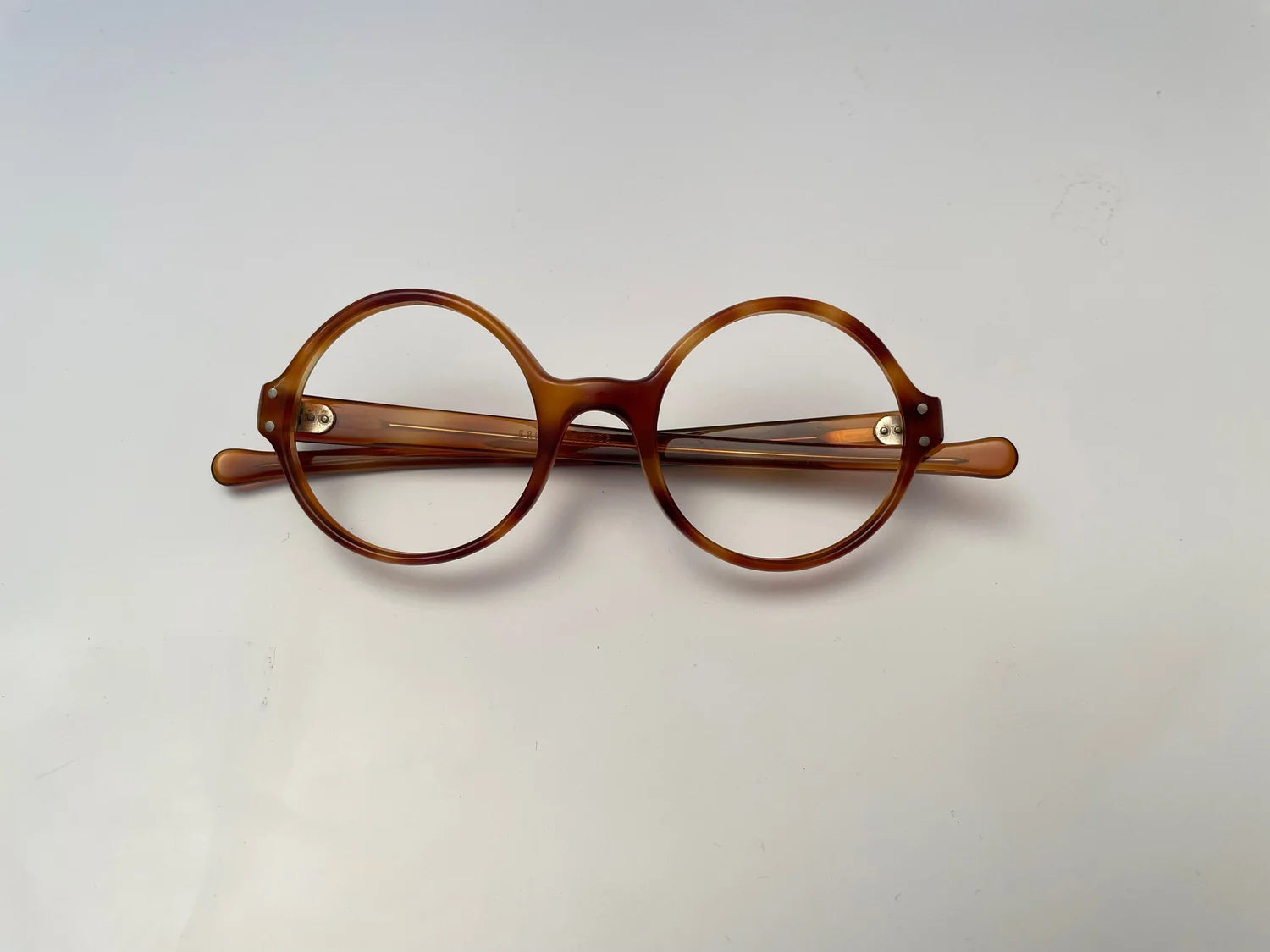 Vintage blonde tortoise French round zyl frame circa 1960's